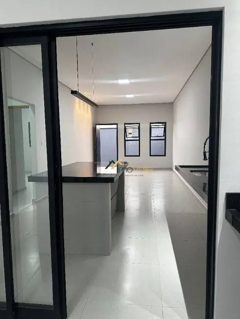 Foto 8 de Casa de Condomínio com 3 quartos à venda, 180m2 em Borda da Mata, Cacapava - SP