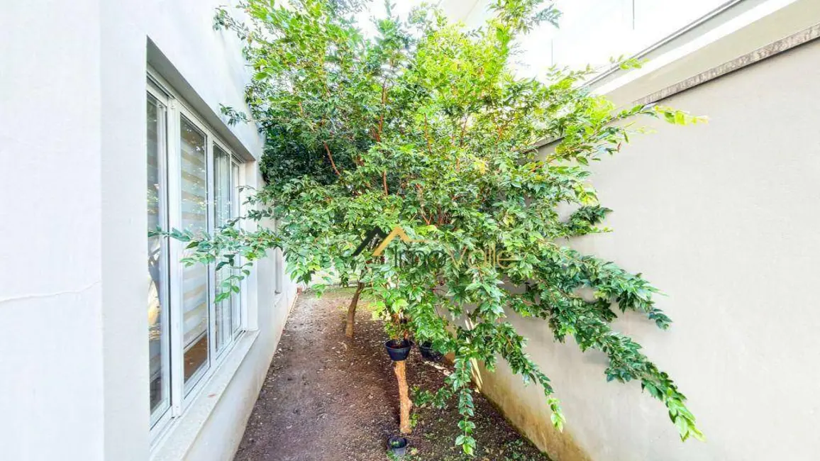 Casa de Condomínio com 4 quartos à venda, 450m2 em Sao Jose Dos Campos - SP - imagem 7 Foto 7 de Casa de Condomínio com 4 quartos à venda, 450m2 em Sao Jose Dos Campos - SP