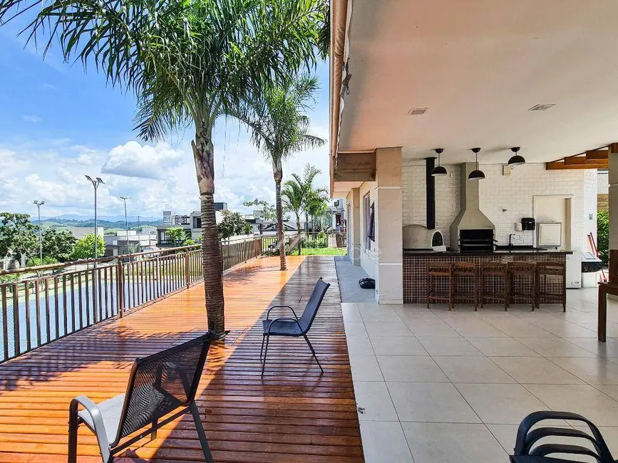 Foto 4 de Terreno / Lote à venda, 450m2 em Sao Jose Dos Campos - SP