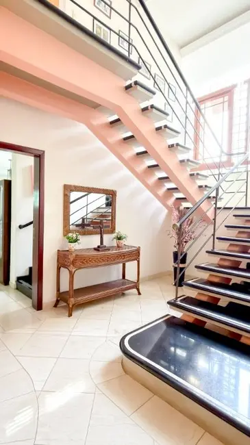 Foto 9 de Casa com 5 quartos à venda, 560m2 em Sao Jose Dos Campos - SP