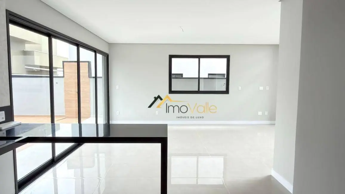 Foto 7 de Casa de Condomínio com 3 quartos à venda, 250m2 em Sao Jose Dos Campos - SP