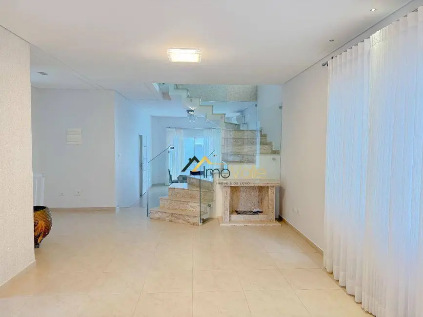 Foto 3 de Casa de Condomínio com 4 quartos à venda, 250m2 em Sao Jose Dos Campos - SP