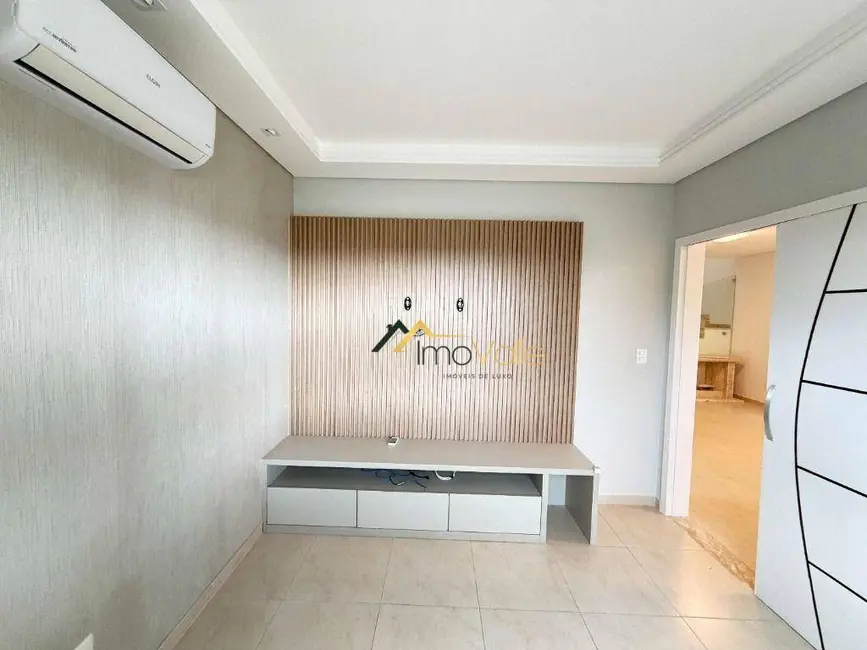 Foto 9 de Casa de Condomínio com 4 quartos à venda, 250m2 em Sao Jose Dos Campos - SP