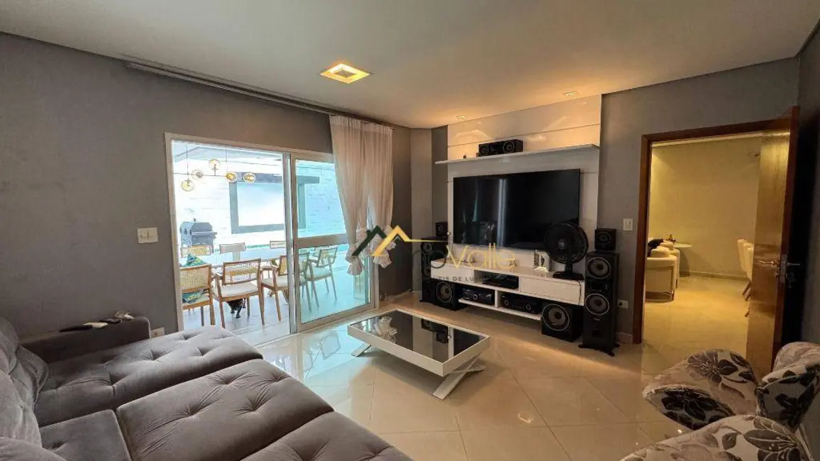 Casa de Condomínio com 4 quartos à venda, 360m2 em Sao Jose Dos Campos - SP - imagem 9 Foto 9 de Casa de Condomínio com 4 quartos à venda, 360m2 em Sao Jose Dos Campos - SP