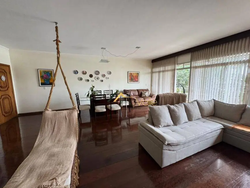 Apartamento com 3 quartos à venda, 200m2 em Sao Jose Dos Campos - SP - imagem 6 Foto 6 de Apartamento com 3 quartos à venda, 200m2 em Sao Jose Dos Campos - SP