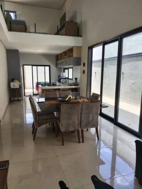 Foto 8 de Casa de Condomínio com 4 quartos à venda, 300m2 em Cacapava - SP