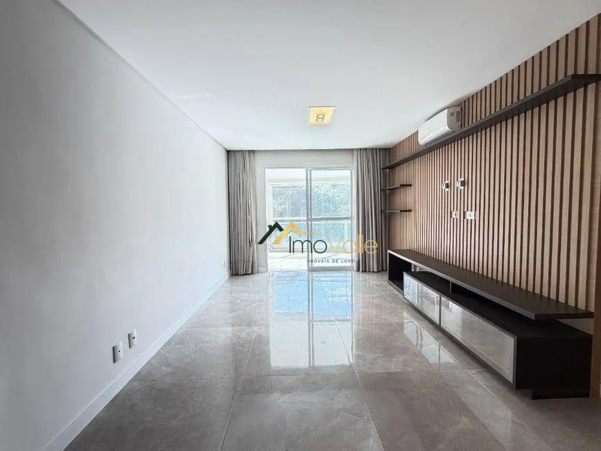Foto 2 de Apartamento com 3 quartos à venda, 114m2 em Sao Jose Dos Campos - SP