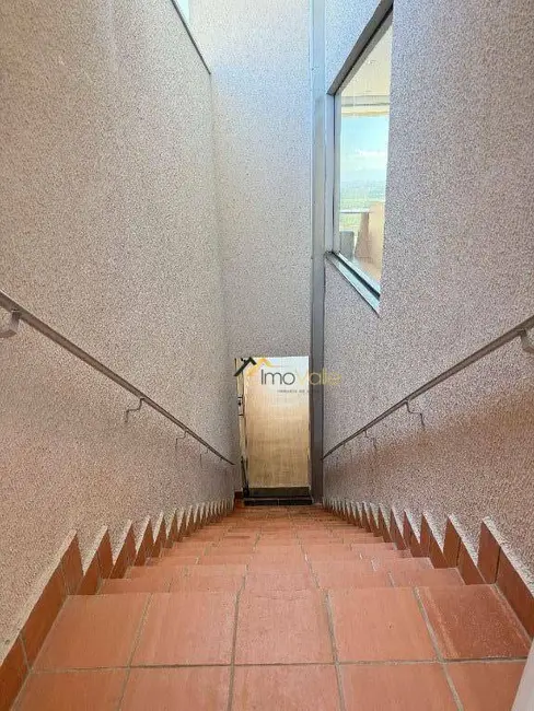 Foto 9 de Sobrado com 3 quartos à venda, 200m2 em Sao Jose Dos Campos - SP