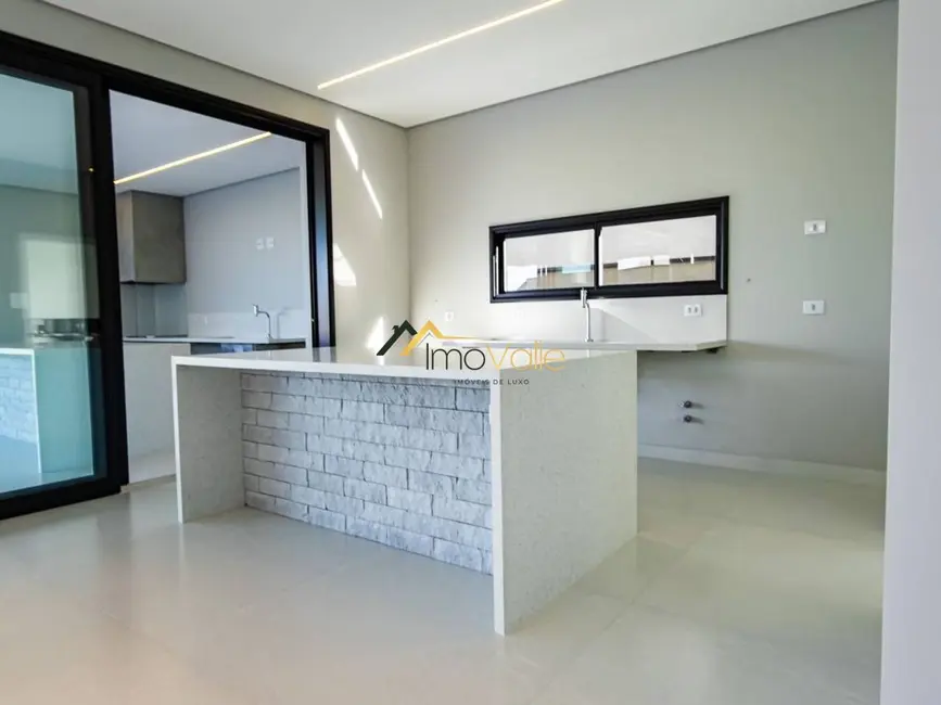 Casa de Condomínio com 4 quartos à venda, 535m2 em Sao Jose Dos Campos - SP - imagem 5 Foto 5 de Casa de Condomínio com 4 quartos à venda, 535m2 em Sao Jose Dos Campos - SP