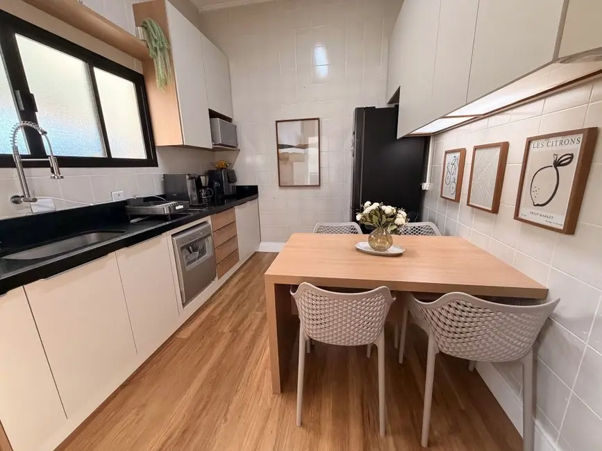 Casa de Condomínio com 3 quartos à venda, 108m2 em Sao Jose Dos Campos - SP - imagem 9 Foto 9 de Casa de Condomínio com 3 quartos à venda, 108m2 em Sao Jose Dos Campos - SP
