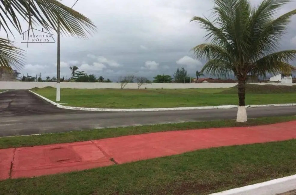 Foto 1 de Lote de Condomínio à venda, 300m2 em Itanhaem - SP