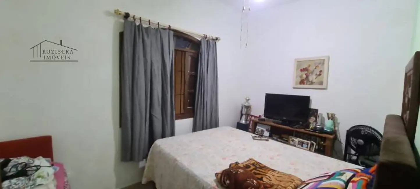 Foto 7 de Casa com 2 quartos à venda, 131m2 em Itanhaem - SP