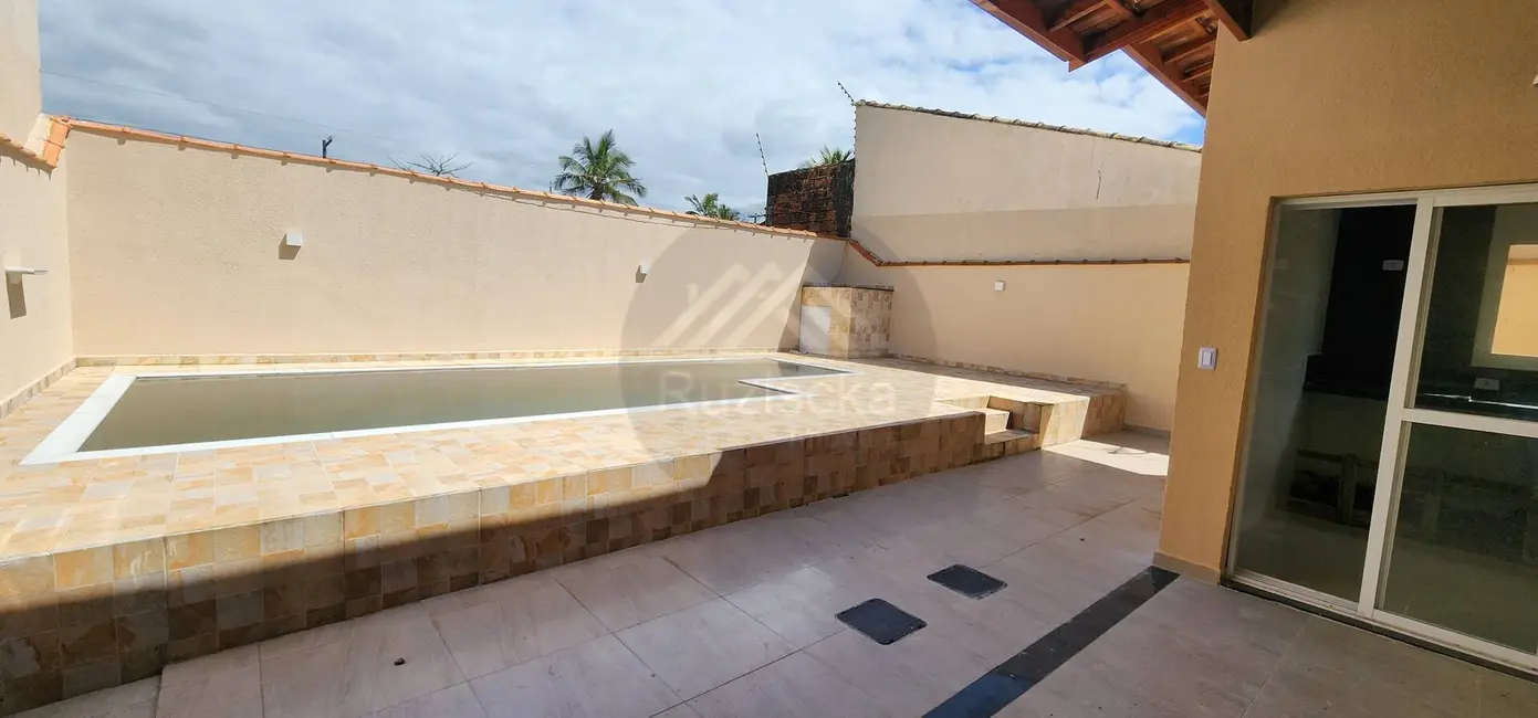 Foto 6 de Casa com 3 quartos à venda, 260m2 em Itanhaem - SP