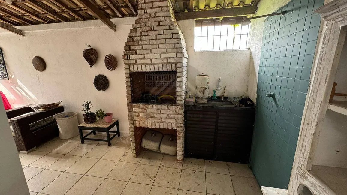 Foto 4 de Casa com 2 quartos à venda, 150m2 em Itanhaem - SP