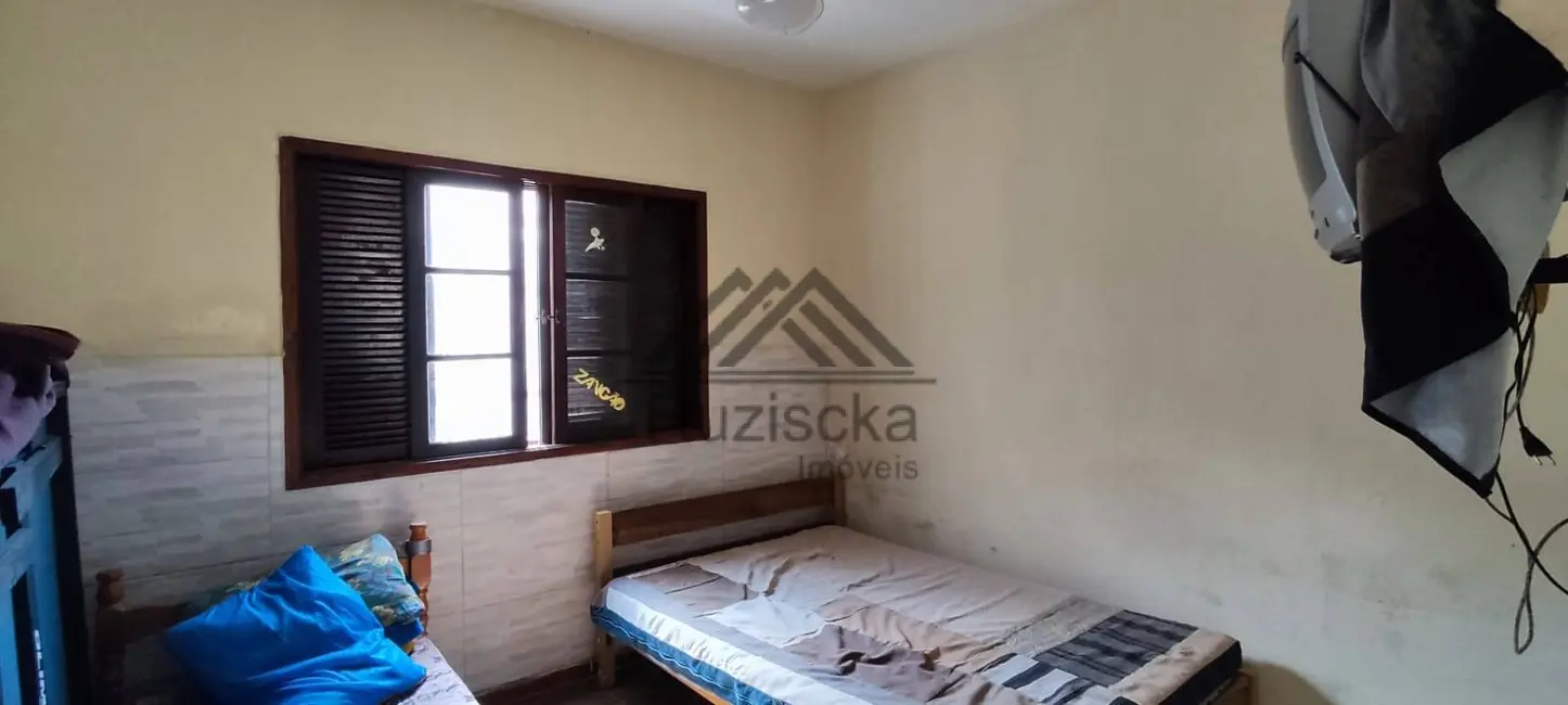 Foto 2 de Casa com 2 quartos à venda, 125m2 em Itanhaem - SP