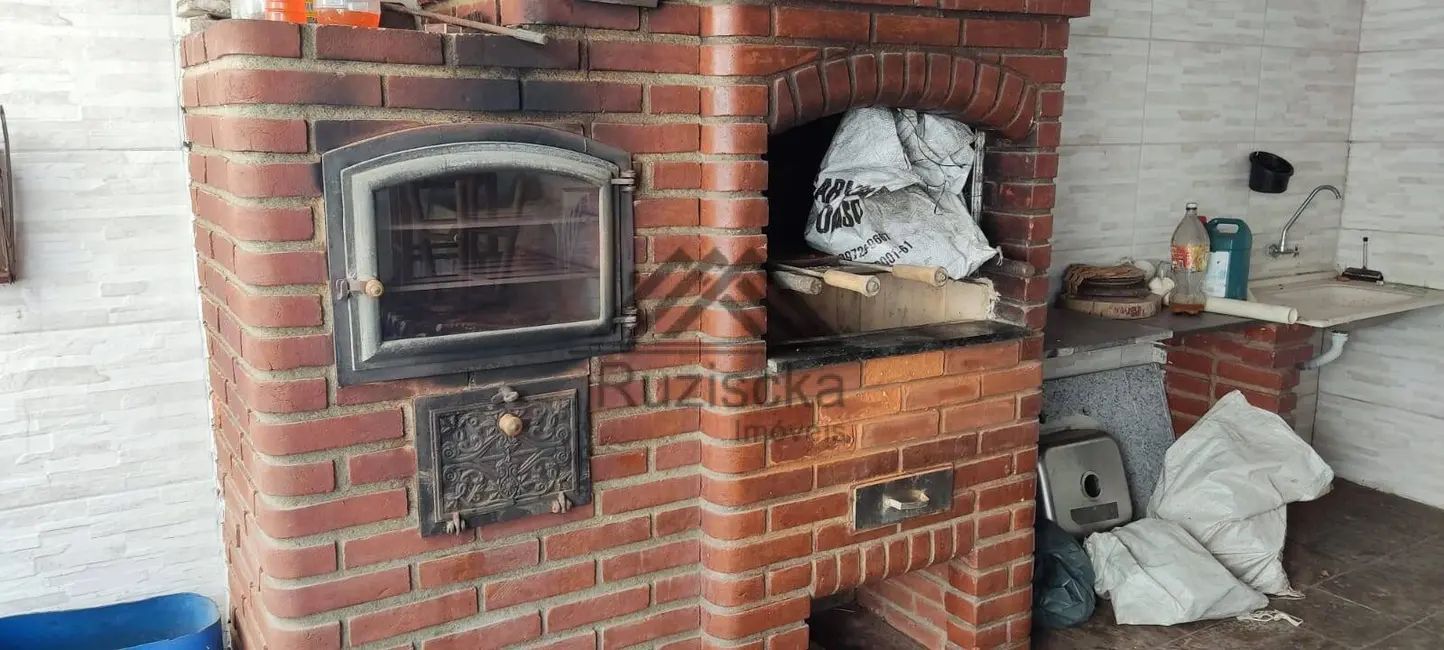 Foto 7 de Casa com 2 quartos à venda, 125m2 em Itanhaem - SP