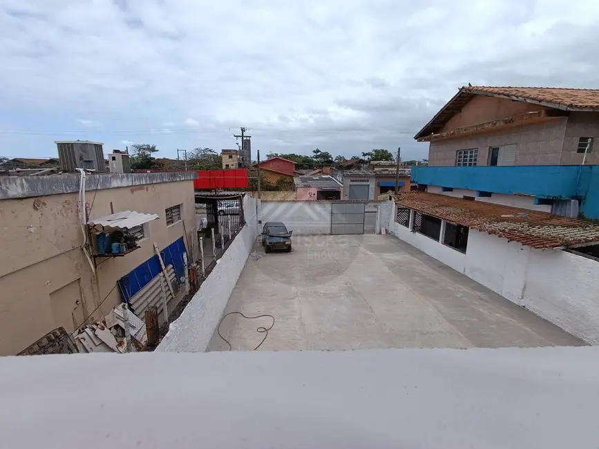 Foto 9 de Casa com 3 quartos à venda, 125m2 em Itanhaem - SP