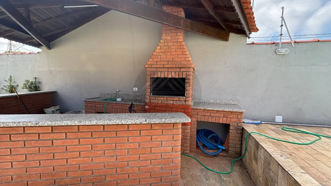 Foto 6 de Casa com 4 quartos à venda, 454m2 em Itanhaem - SP