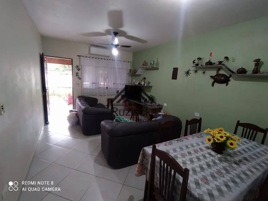 Foto 4 de Casa com 4 quartos à venda, 260m2 em Itanhaem - SP