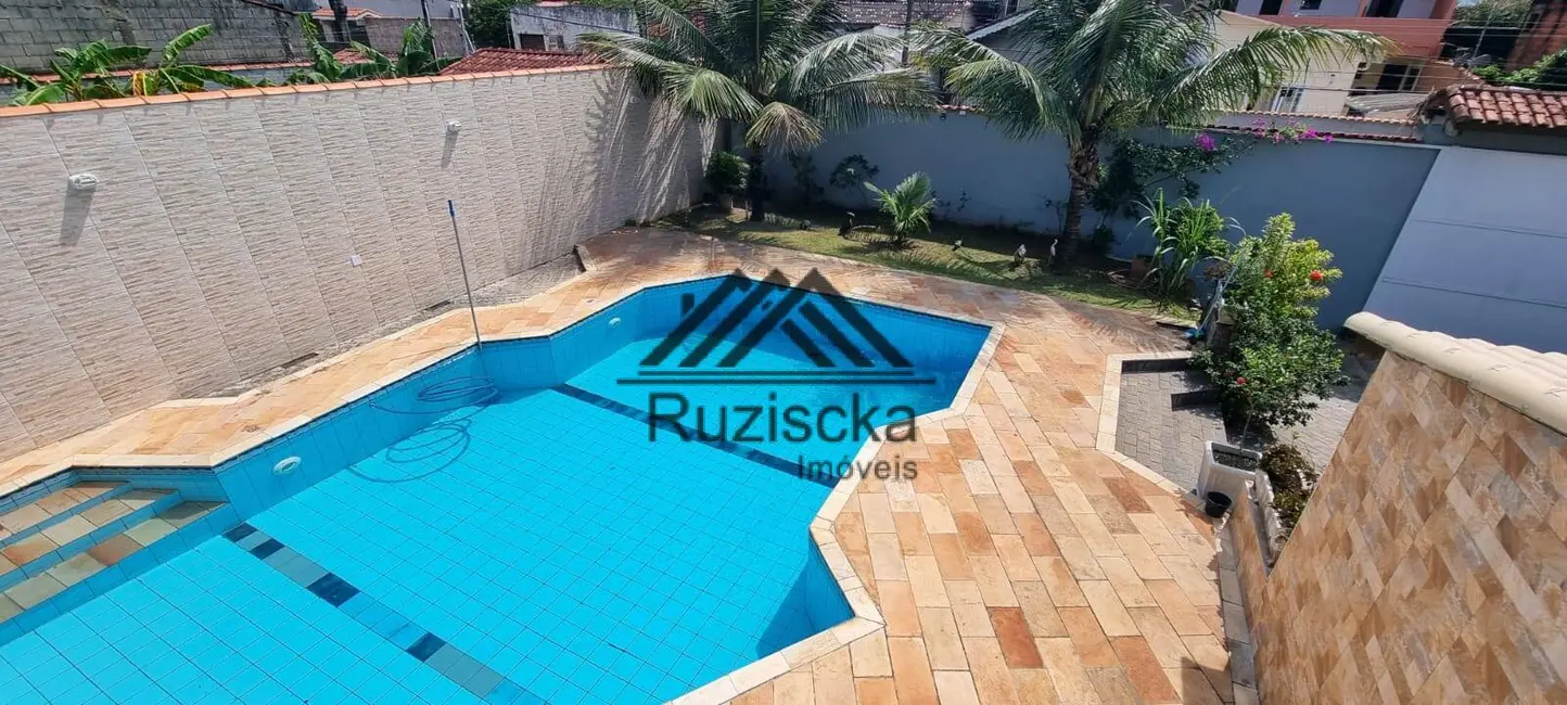 Foto 1 de Casa com 6 quartos à venda, 500m2 em Itanhaem - SP