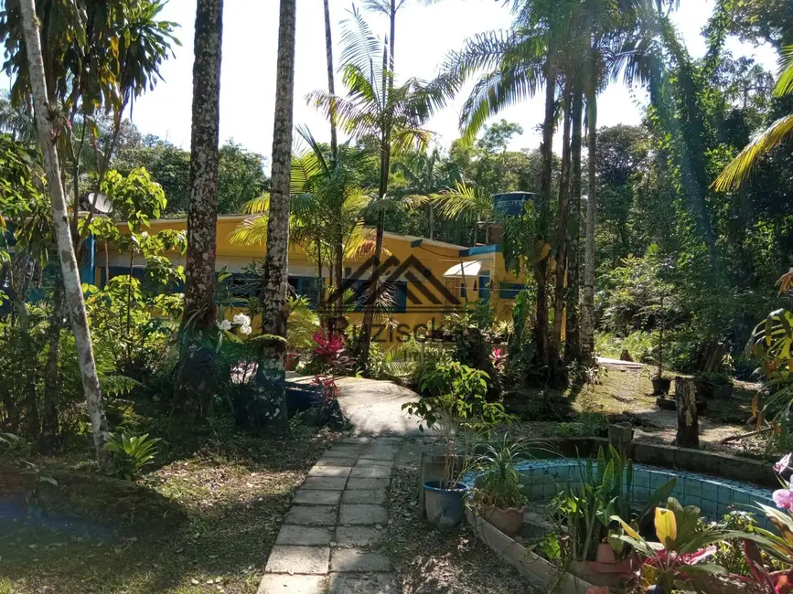 Chácara com 4 quartos à venda, 5000m2 em Itanhaem - SP - imagem 2 Foto 2 de Chácara com 4 quartos à venda, 5000m2 em Itanhaem - SP
