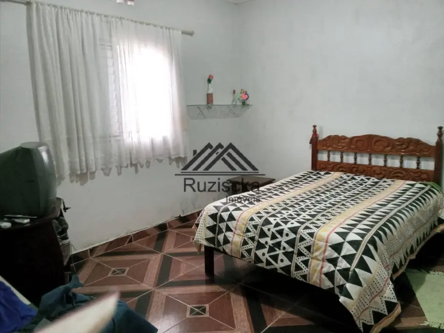 Casa com 2 quartos à venda, 250m2 em Peruibe - SP - imagem 6 Foto 6 de Casa com 2 quartos à venda, 250m2 em Peruibe - SP