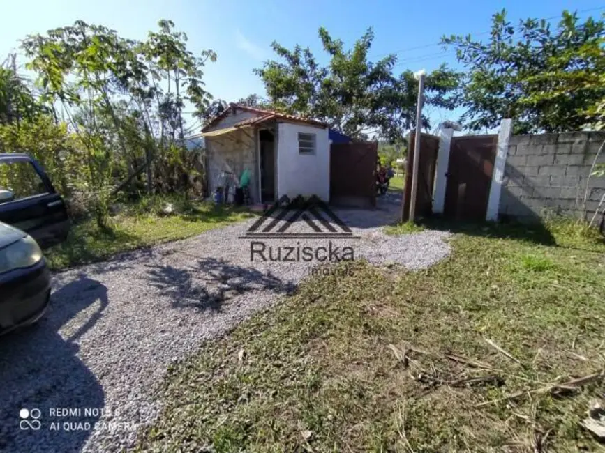 Chácara com 2 quartos à venda, 1000m2 em Itanhaem - SP - imagem 4 Foto 4 de Chácara com 2 quartos à venda, 1000m2 em Itanhaem - SP