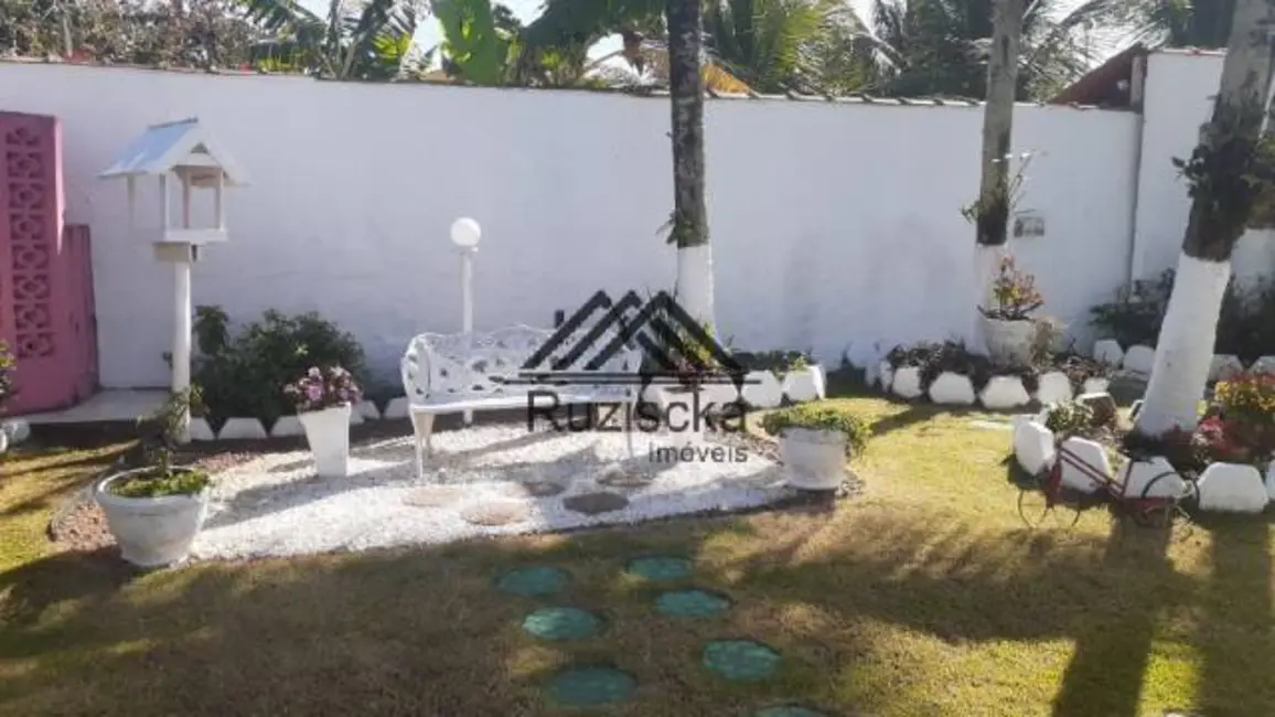 Foto 9 de Casa com 3 quartos à venda, 290m2 em Itanhaem - SP