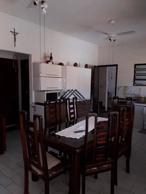 Foto 6 de Casa com 4 quartos à venda, 250m2 em Itanhaem - SP