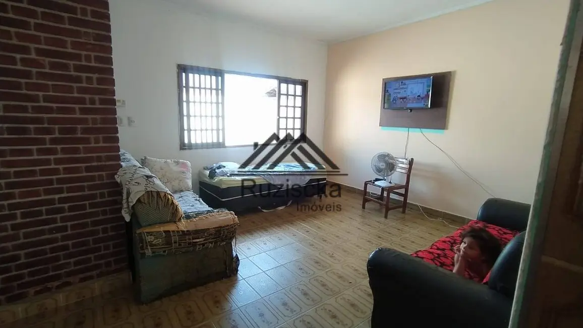 Foto 8 de Casa com 2 quartos à venda, 418m2 em Itanhaem - SP