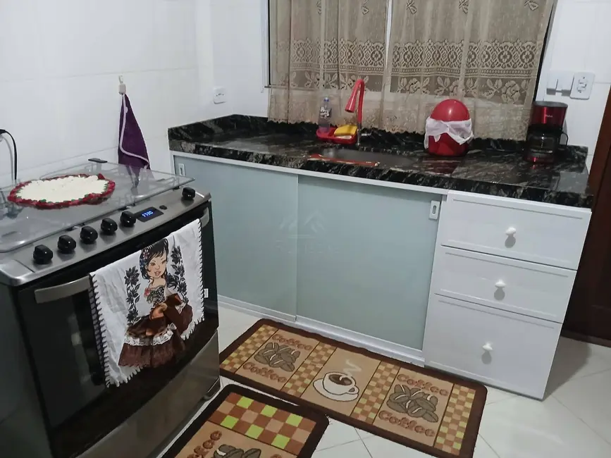 Casa com 2 quartos à venda, 200m2 em Itanhaem - SP - imagem 8 Foto 8 de Casa com 2 quartos à venda, 200m2 em Itanhaem - SP