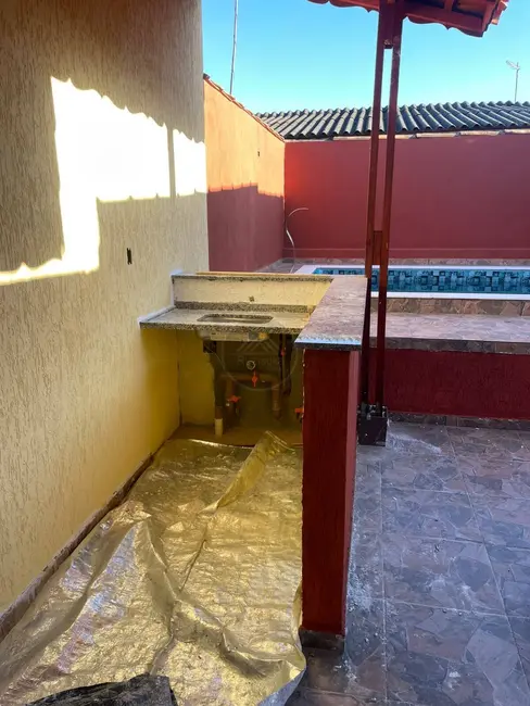 Foto 3 de Casa com 2 quartos à venda, 70m2 em Itanhaem - SP