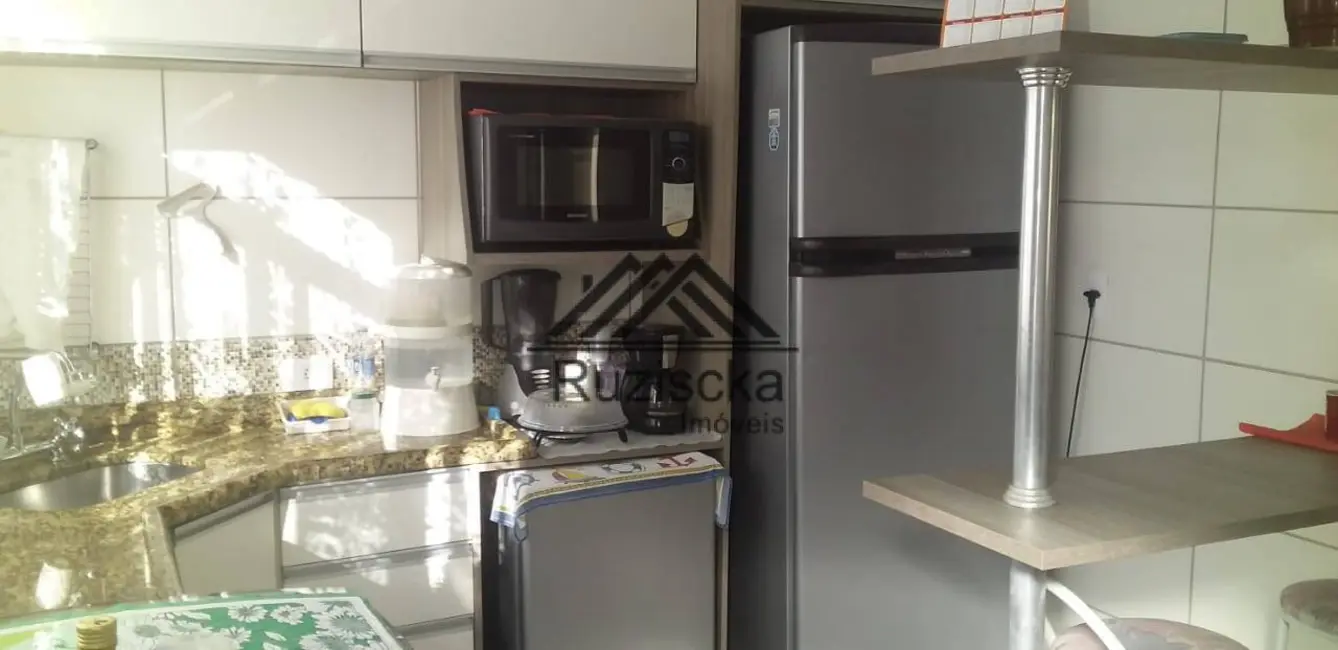 Foto 8 de Casa com 3 quartos à venda, 126m2 em Itanhaem - SP