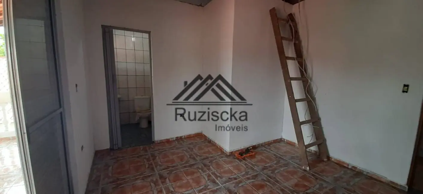 Foto 9 de Casa com 2 quartos à venda, 244m2 em Itanhaem - SP