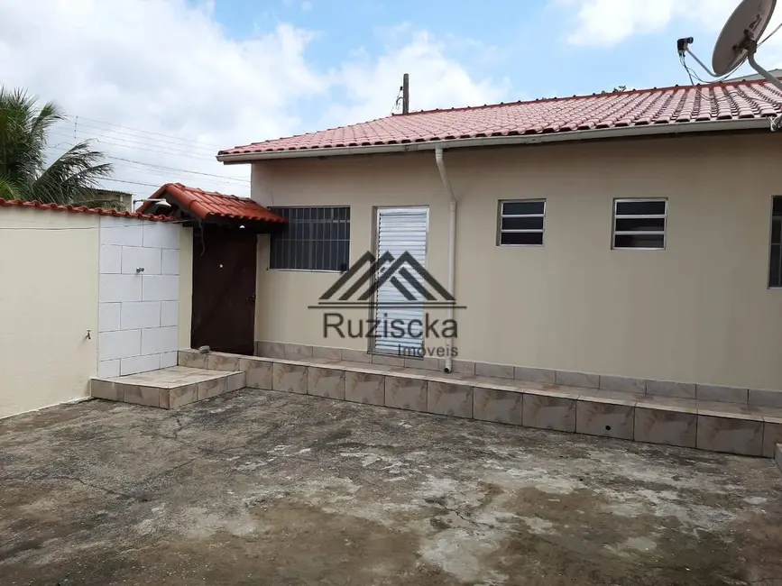 Foto 2 de Casa com 2 quartos à venda, 244m2 em Itanhaem - SP