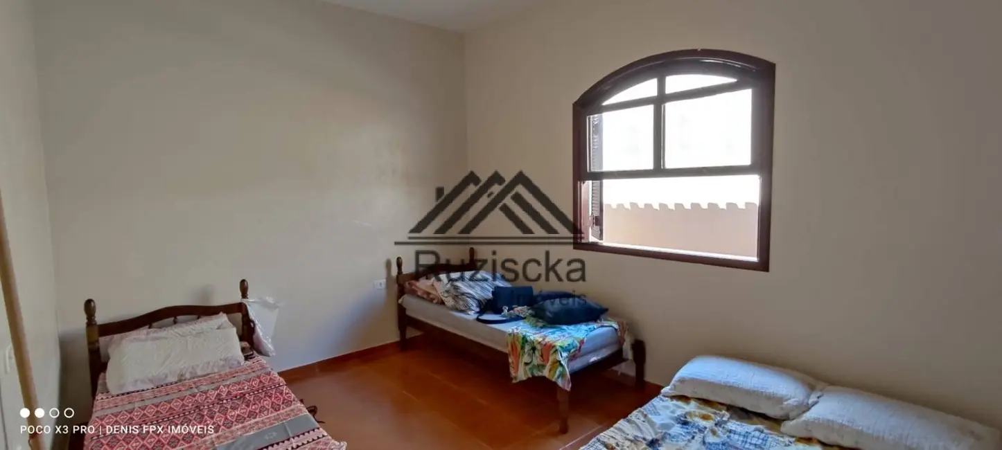Foto 8 de Casa com 2 quartos à venda, 250m2 em Itanhaem - SP