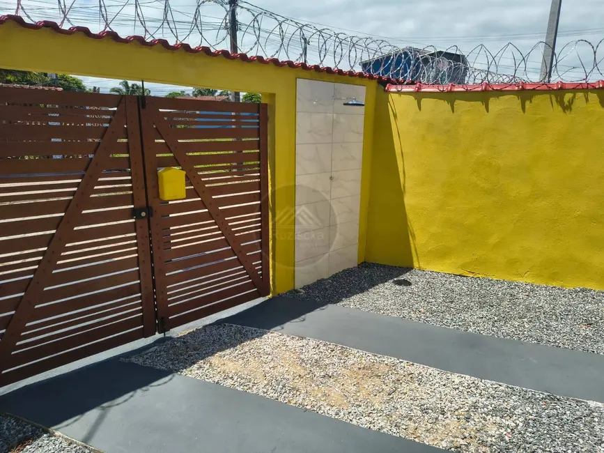 Foto 4 de Casa com 2 quartos à venda, 130m2 em Itanhaem - SP