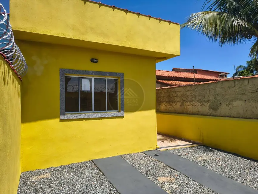 Foto 2 de Casa com 2 quartos à venda, 130m2 em Itanhaem - SP