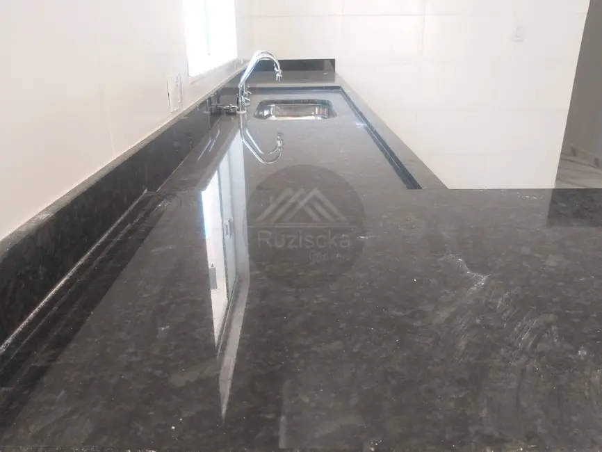 Foto 9 de Casa com 2 quartos à venda, 125m2 em Itanhaem - SP