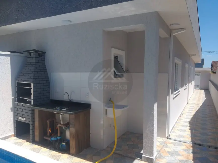 Foto 6 de Casa com 2 quartos à venda, 125m2 em Itanhaem - SP