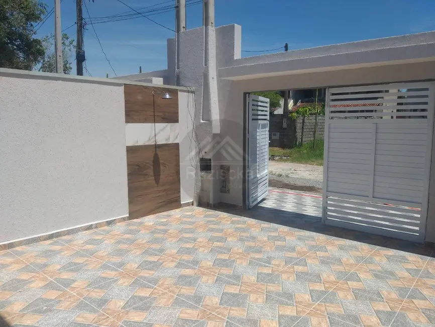 Foto 8 de Casa com 2 quartos à venda, 125m2 em Itanhaem - SP