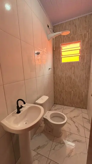 Foto 4 de Casa com 2 quartos à venda, 125m2 em Itanhaem - SP