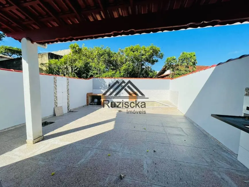 Foto 5 de Casa com 2 quartos à venda, 199m2 em Itanhaem - SP