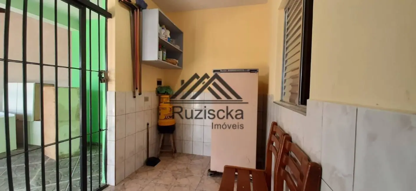 Foto 9 de Casa com 4 quartos à venda, 238m2 em Itanhaem - SP