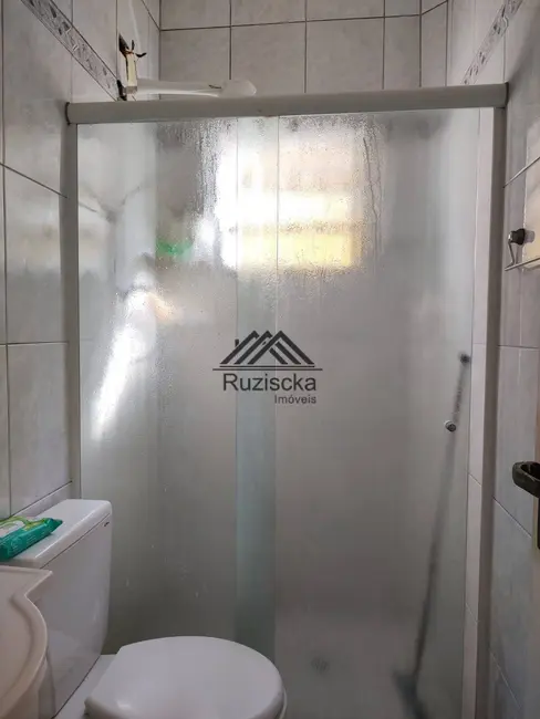 Foto 9 de Casa com 2 quartos à venda, 125m2 em Itanhaem - SP