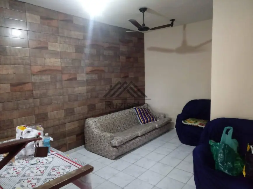 Foto 7 de Casa com 2 quartos à venda, 260m2 em Itanhaem - SP