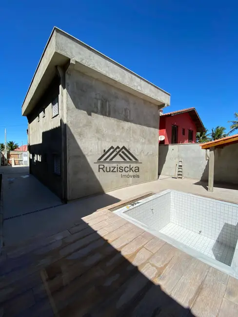 Foto 8 de Casa com 3 quartos à venda, 82m2 em Itanhaem - SP