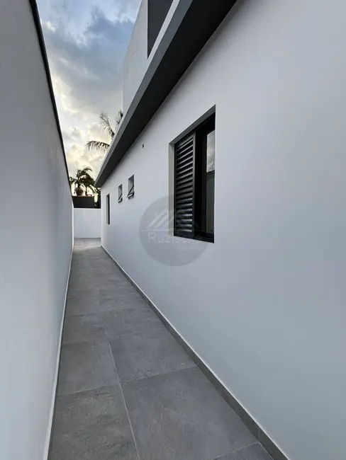 Foto 6 de Casa com 2 quartos à venda, 220m2 em Itanhaem - SP