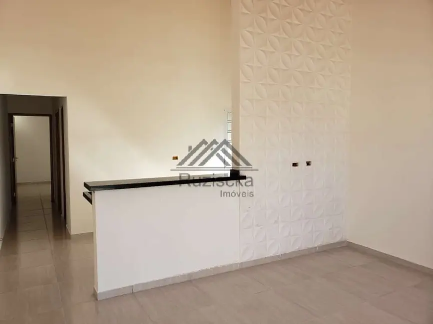 Foto 8 de Casa com 3 quartos à venda, 170m2 em Itanhaem - SP