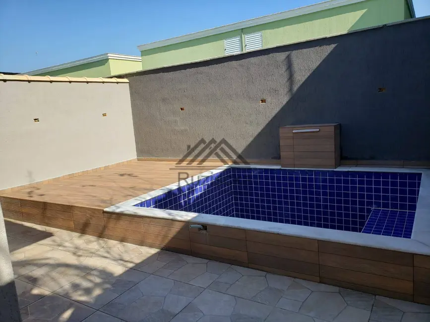 Foto 4 de Casa com 3 quartos à venda, 170m2 em Itanhaem - SP